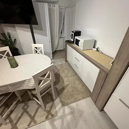 Silence D'or - Reyna Constanţa