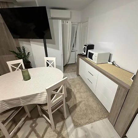 Silence D'or - Reyna Apartment Constanta